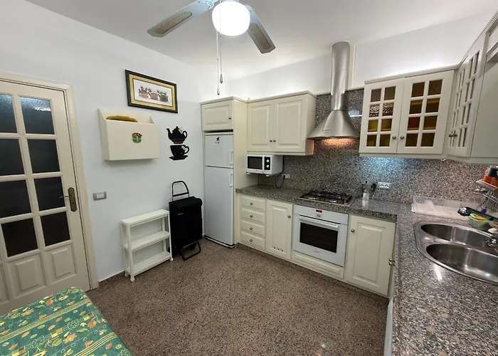 Cristianos Bbq & Sunset Apartament *